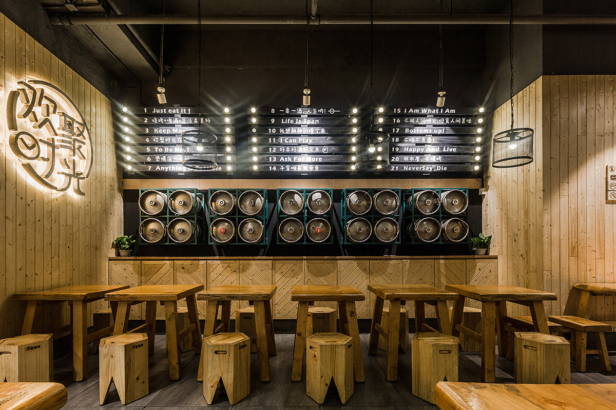 烧烤店装修设计案例图,烧烤店装修设计布局图