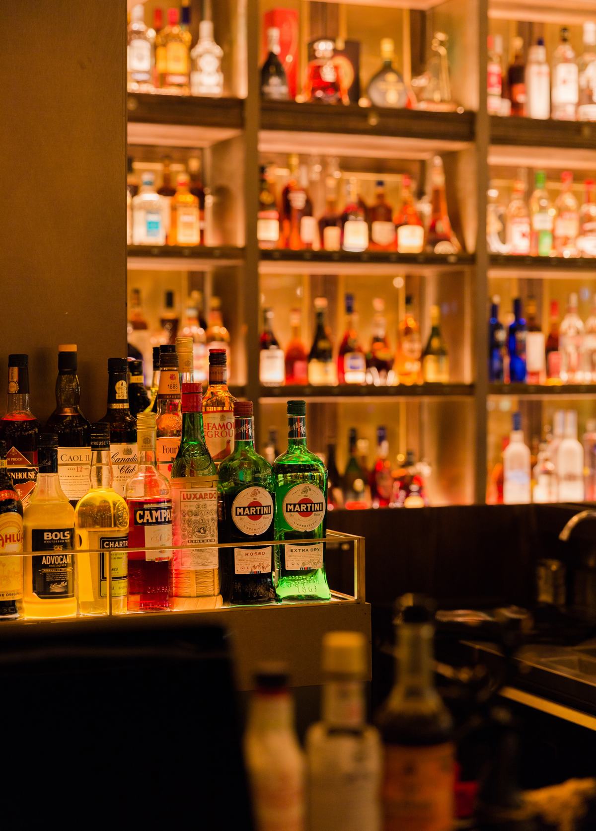 酒馆空间设计效果图,酒馆空间设计图