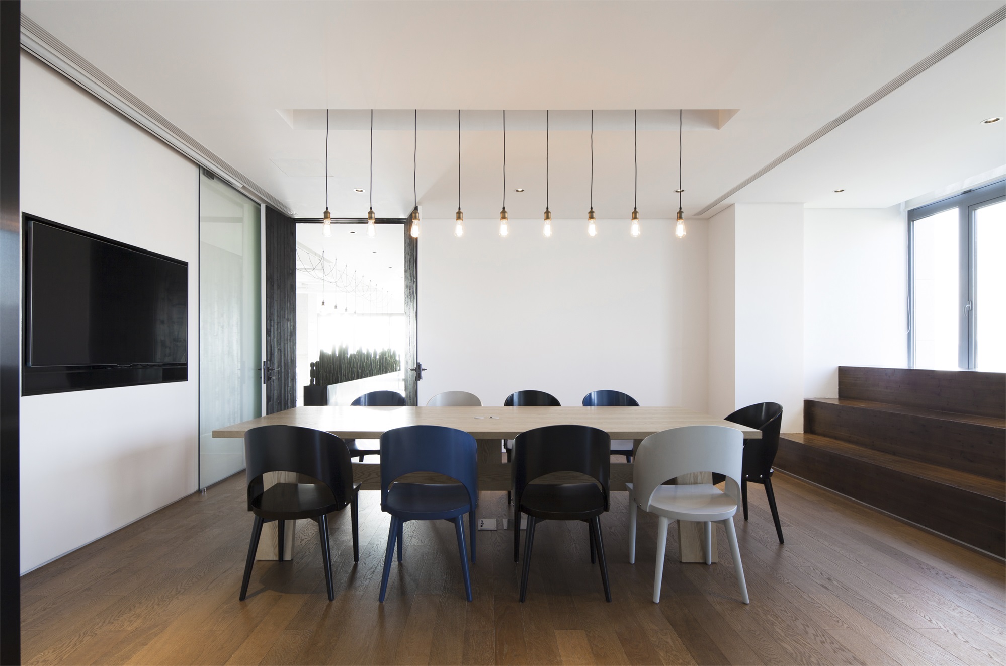 办公室会议室设计效果图 科技时尚办公室会议室装修设计效果图,办公室会议室设计效果图