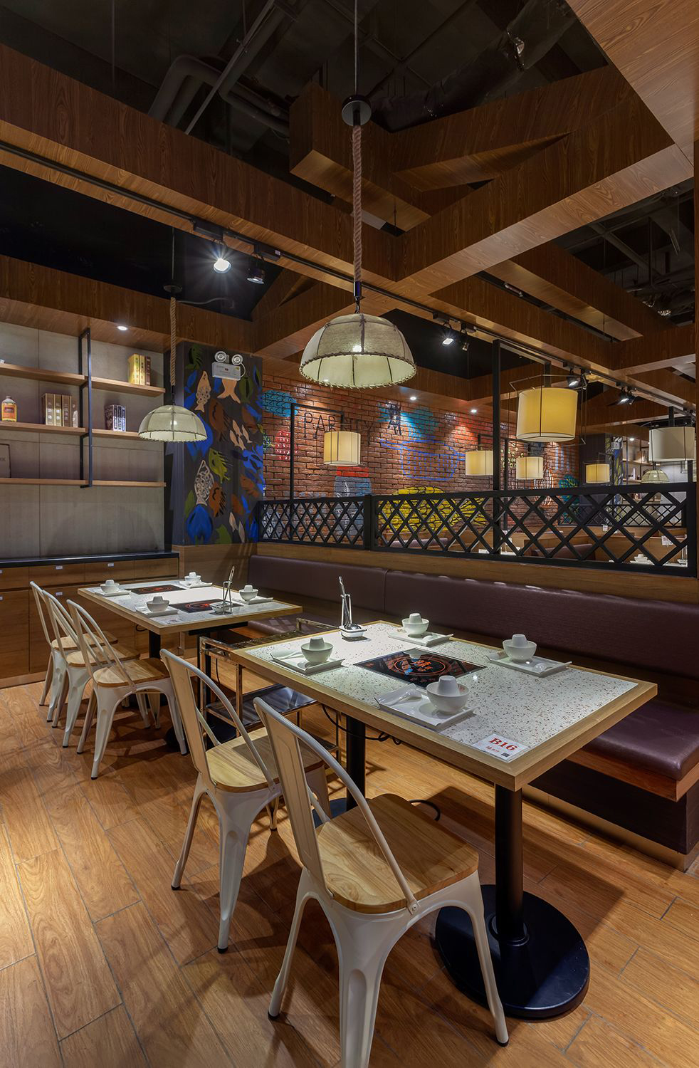 火锅店店面空间设计实景图,火锅店店面空间设计图片