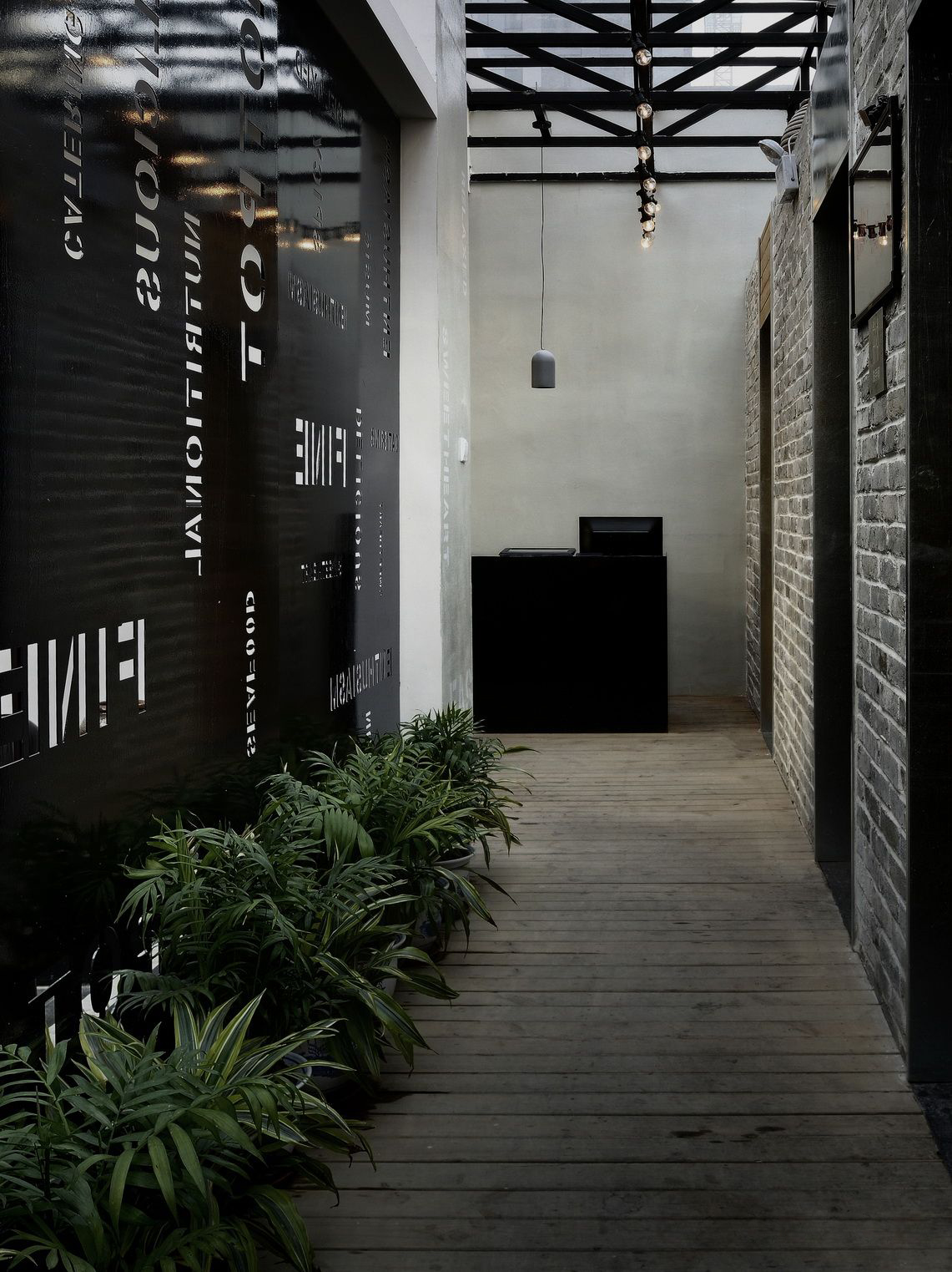 火锅店店面空间设计实景图,火锅店店面空间设计图片