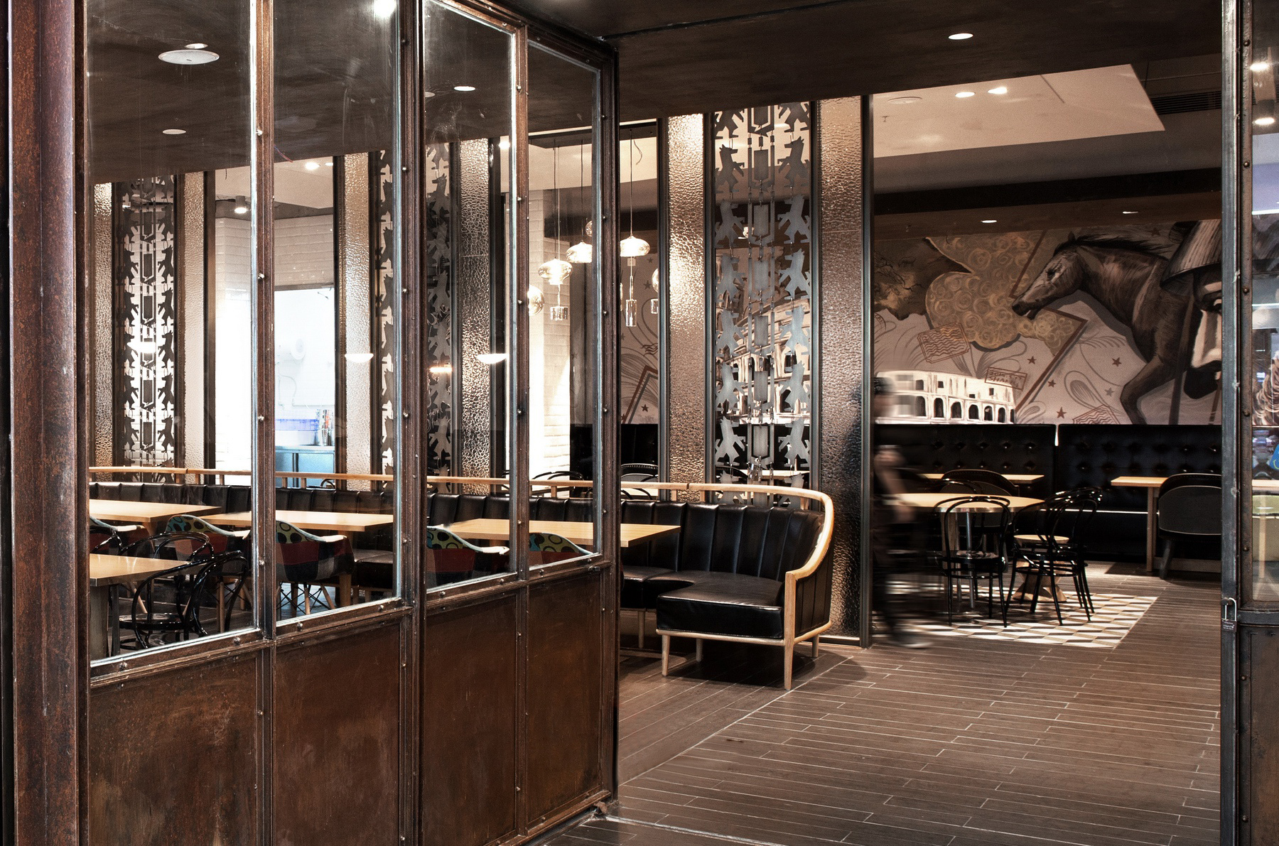 西餐厅空间设计案例,西餐厅空间设计图片