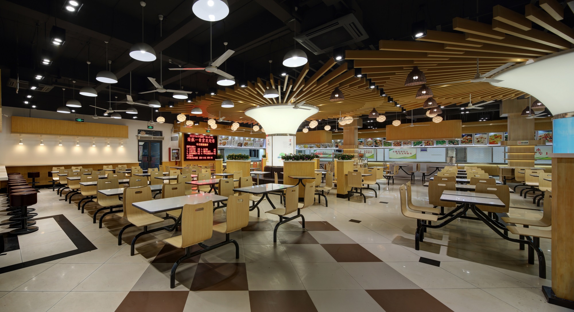 快餐店空间设计布局图,快餐店设计效果图