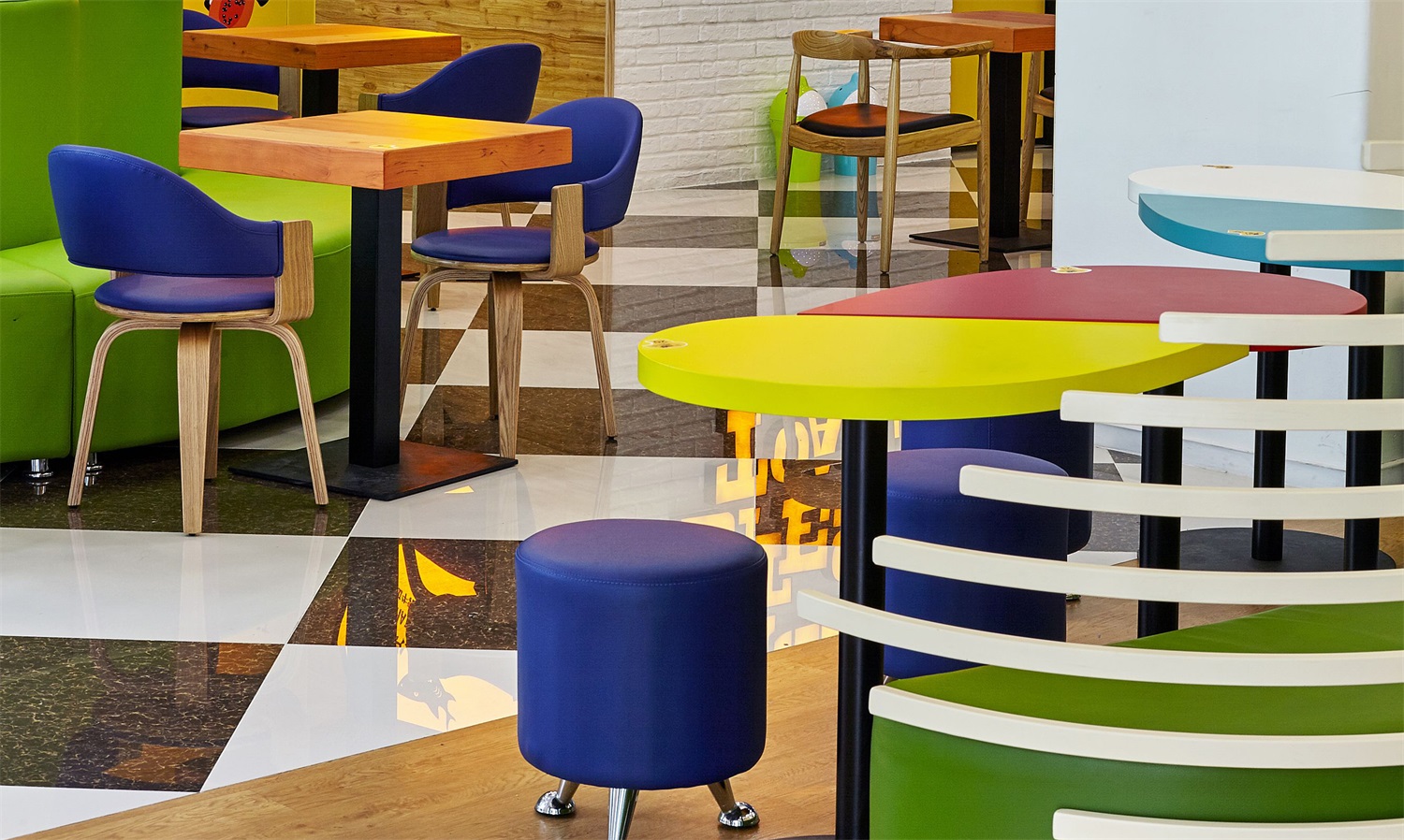 格林学堂国际教育成长中心,培训中心设计效果图