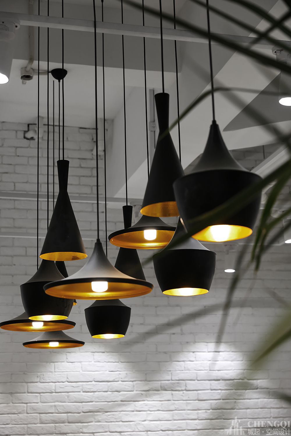 理发店装饰设计效果图,理发店装饰布局图