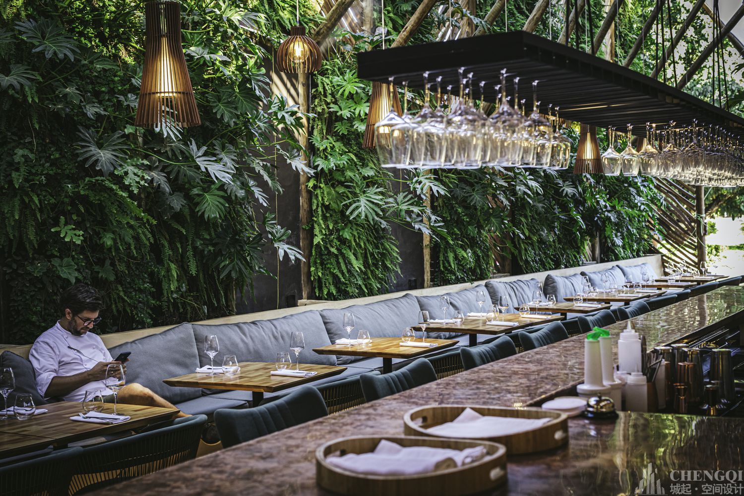 牛排店设计布局图,牛排店设计案例图