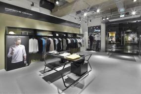 欧美风格服装店简约装修