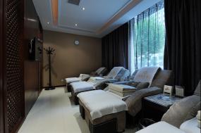 足浴店室内窗户设计装修效果图片