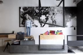 黑白简约风格童装店简装修效果图