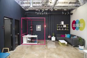 小办公室前台屏风隔断装修效果图片