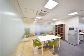 现代简约办公室家具沙发装修效果图