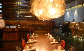 湘菜饭店室内吊顶设计装修效果图片