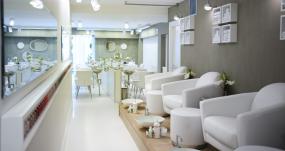 商场美甲店室内现代简约装修图片