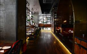 湘菜饭店室内隔断装饰装修效果图图片