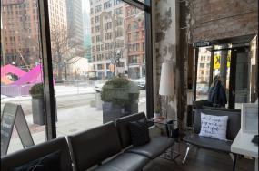 商场美甲店简约吊灯装修效果图片