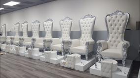 最新美甲店室内地板砖装修效果图