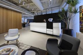 现代公司室内前台设计效果图2018