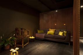 现代风格中小型美发店装修图