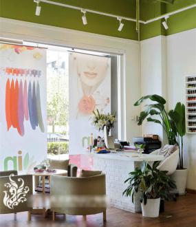 时尚美甲店接待台装修效果图片