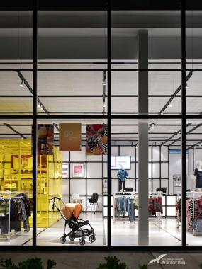 小型童装店童装货架图片