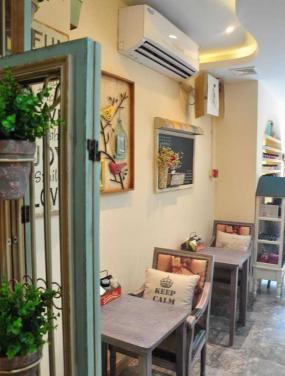 商场美甲店室内简约装修效果图