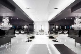 白色简约美发店装修效果图