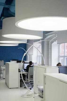 时尚办公室高隔断图片大全