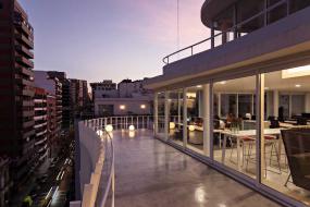 时尚办公室隔断设计装修效果图