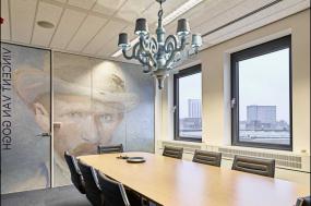 时尚清新办公室隔断效果图