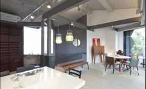 简约现代装修风格专业办公室隔断图