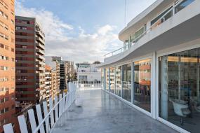 室内办公室小隔断装修图