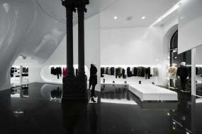 女服装店小型室内装修效果图片