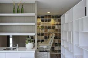 现代美发店室内简单装修设计图