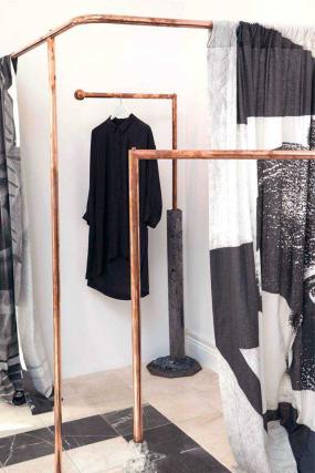 个性女装服装店衣架装修设计图片