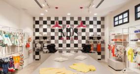 韩版童装店装修效果图