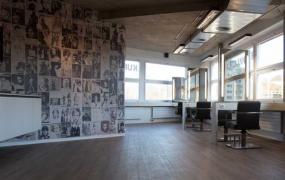 现代时尚装修风格高档美发店装修图