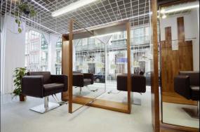 现代温馨风格美发店装修灯