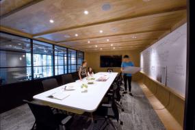 多功能豪华会议室吊顶设计效果图片