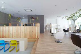 美发店室内时尚装饰设计效果图片