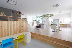 美发店室内布置设计效果图片