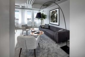 小型办公室白色窗帘装修效果图片