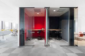 简约风格办公室窗帘设计效果图