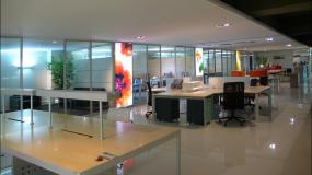 2018最新会议室明亮吊顶效果图片