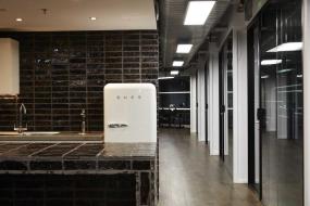 简约办公室灯具装修方案效果图片