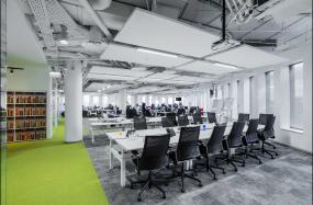 最新小办公室室内吊顶设计效果图片欣赏