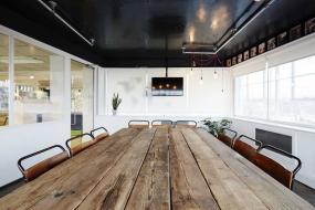 中式会议室隔断门装修效果图