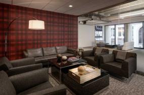 公司小型办公室室内纯色壁纸装修效果图片