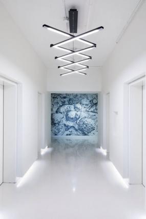 公司过道简单吊顶装修效果图