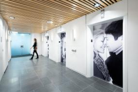 2018最新办公室走道设计装修效果图