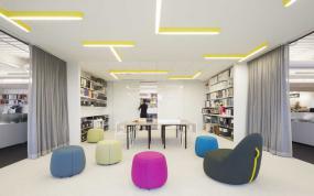 现代大会议室天花板吊顶装修效果图